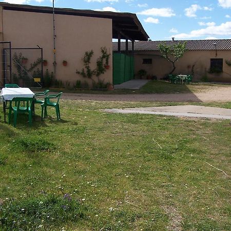 Albergue Turistico Torre De Sabre El Cubo de Tierra del Vino Екстериор снимка