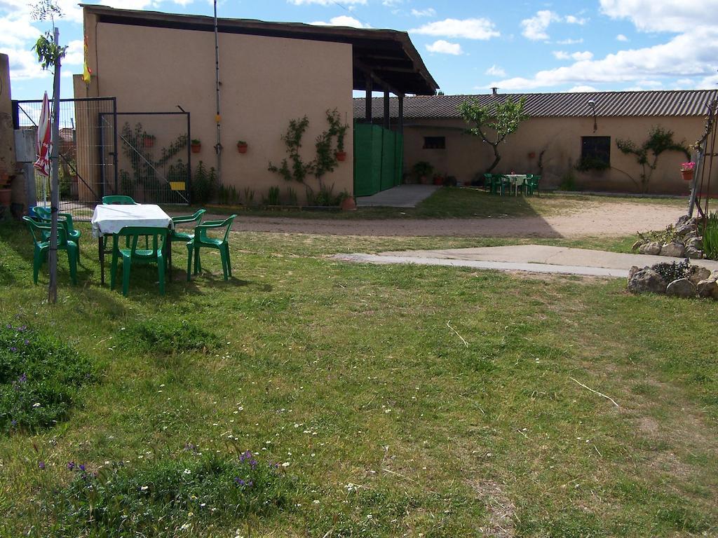 Albergue Turistico Torre De Sabre El Cubo de Tierra del Vino Екстериор снимка